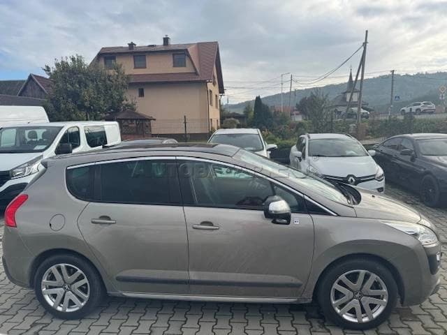 2012 Peugeot 3008 - 4