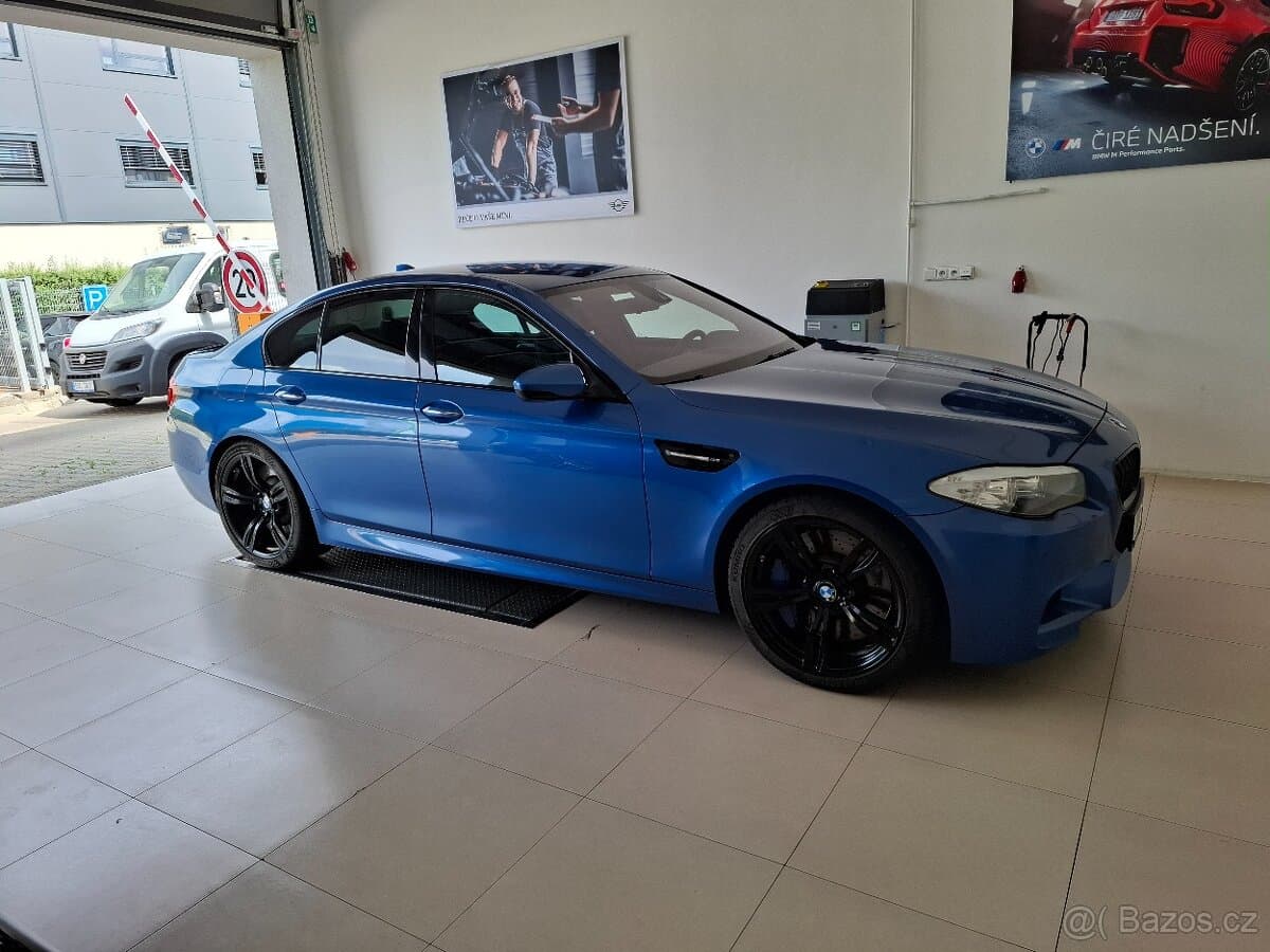 2012 BMW M5 - 4
