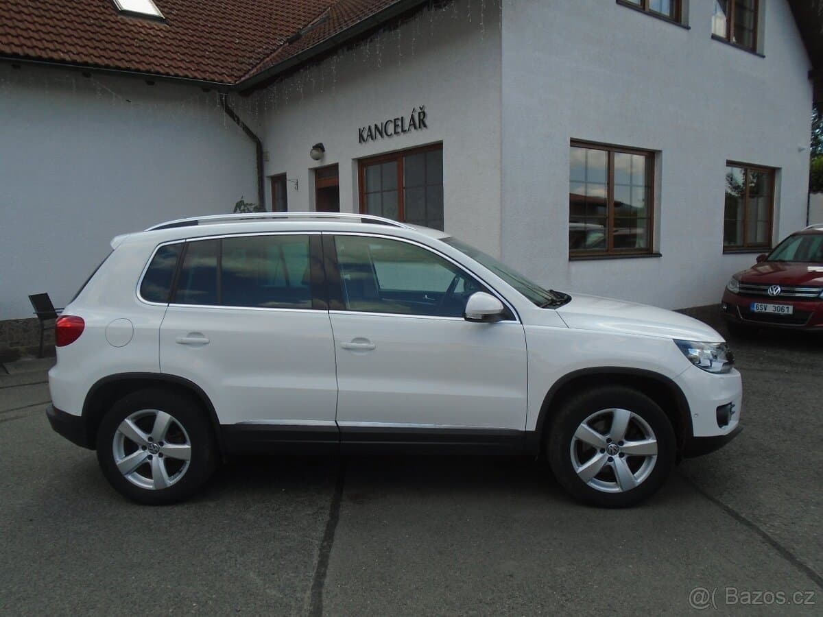 2013 Volkswagen TIGUAN - 4