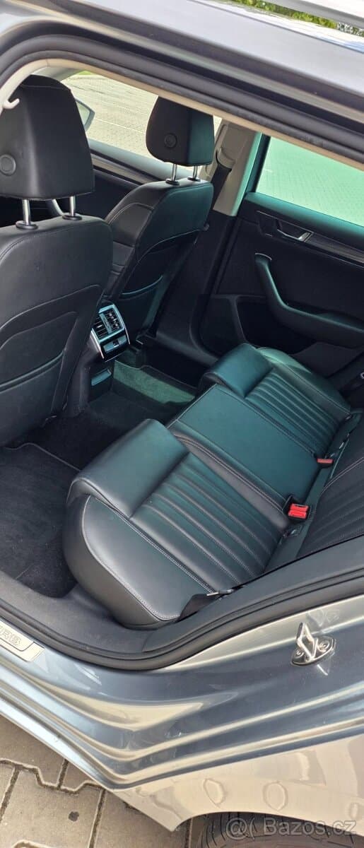 2020 Škoda SUPERB - 4