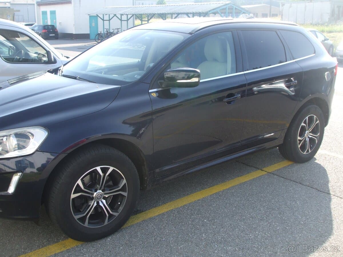 Volvo XC60 - 4
