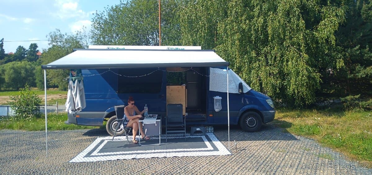 2011 Mercedes-Benz SPRINTER - 4