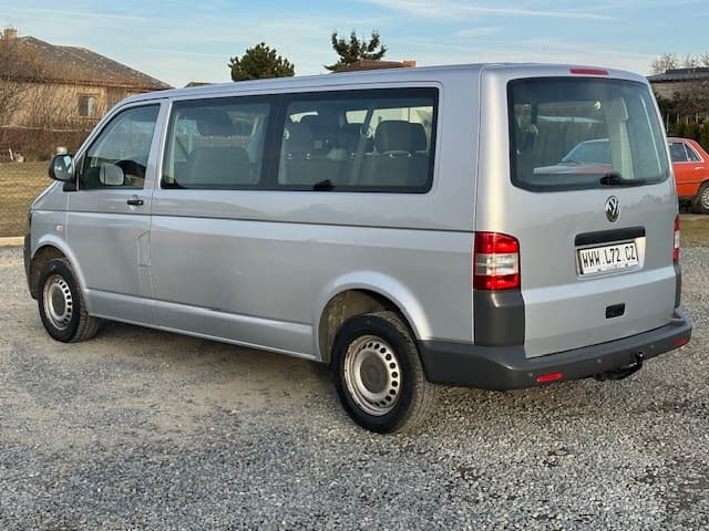 2012 Volkswagen CARAVELLE - 4