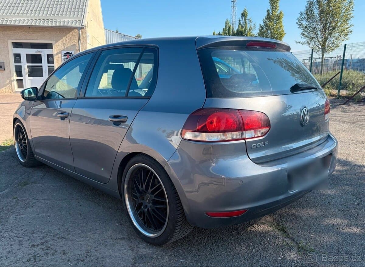 2009 Volkswagen GOLF - 4