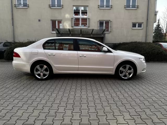 2012 Škoda SUPERB - 4