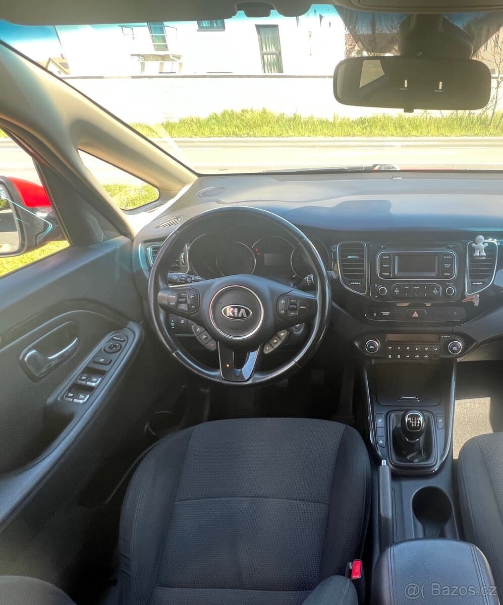 2015 Kia CARENS - 4