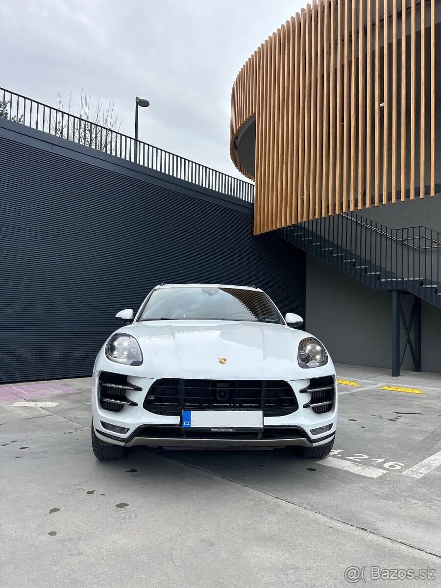 2015 Porsche MACAN - 4