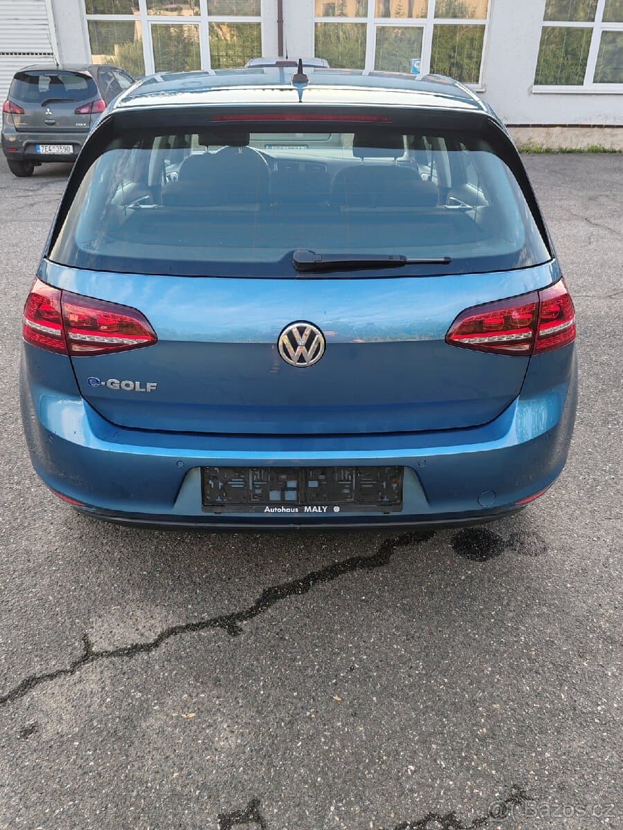 2015 Volkswagen GOLF - 4