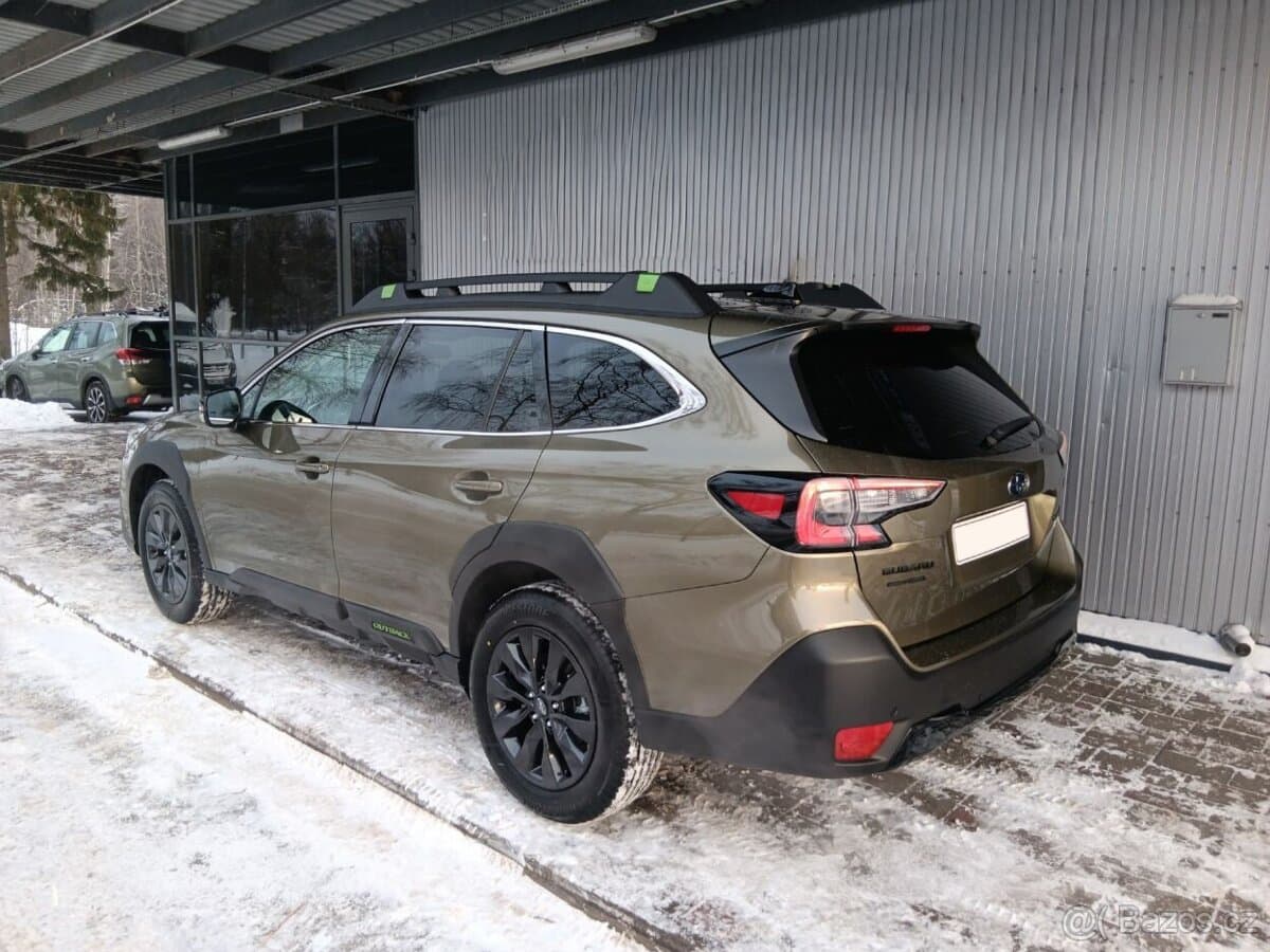 Subaru OUTBACK - 4
