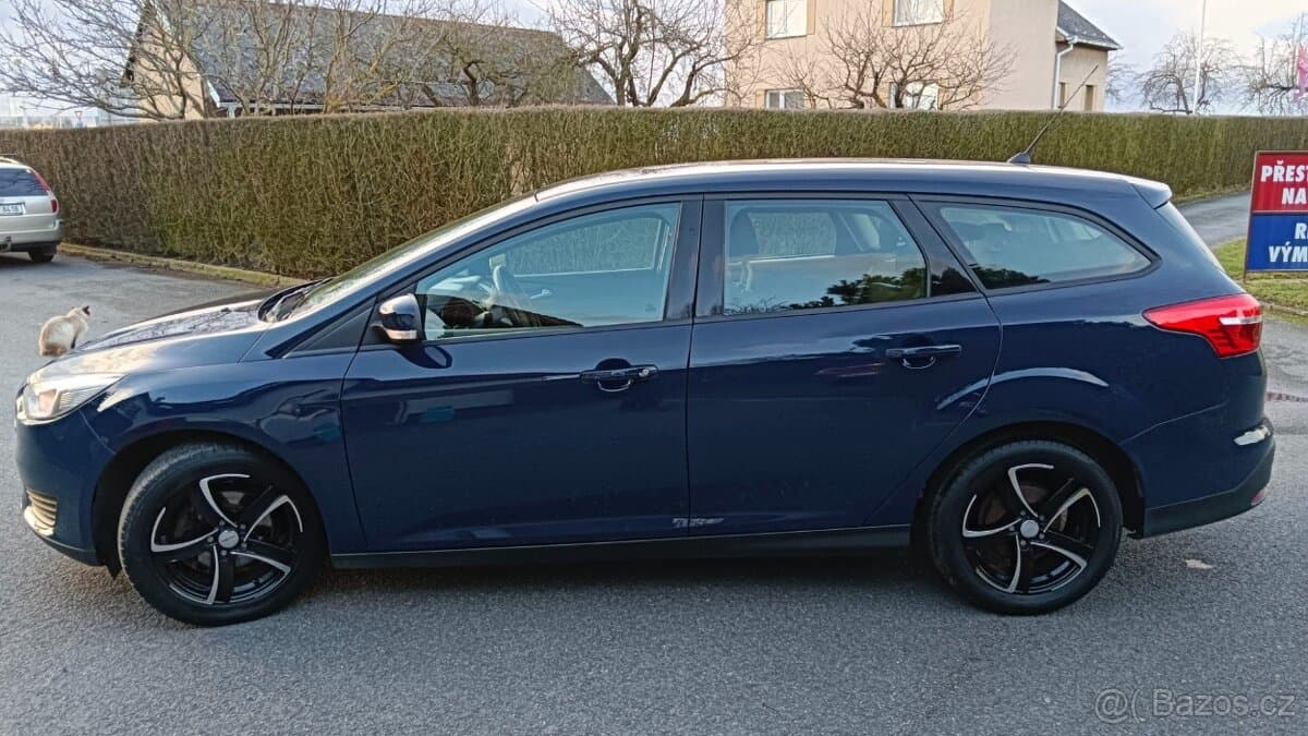 2017 Ford FOCUS - 4