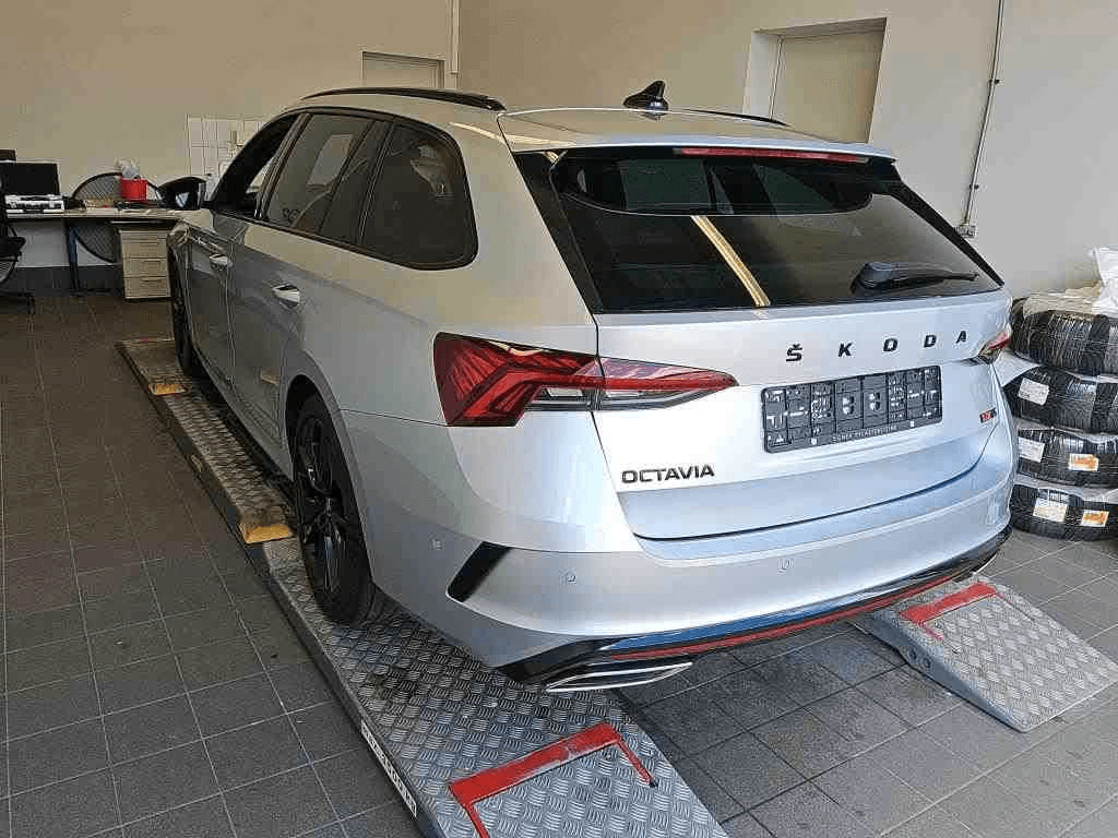 2021 Škoda OCTAVIA - 4