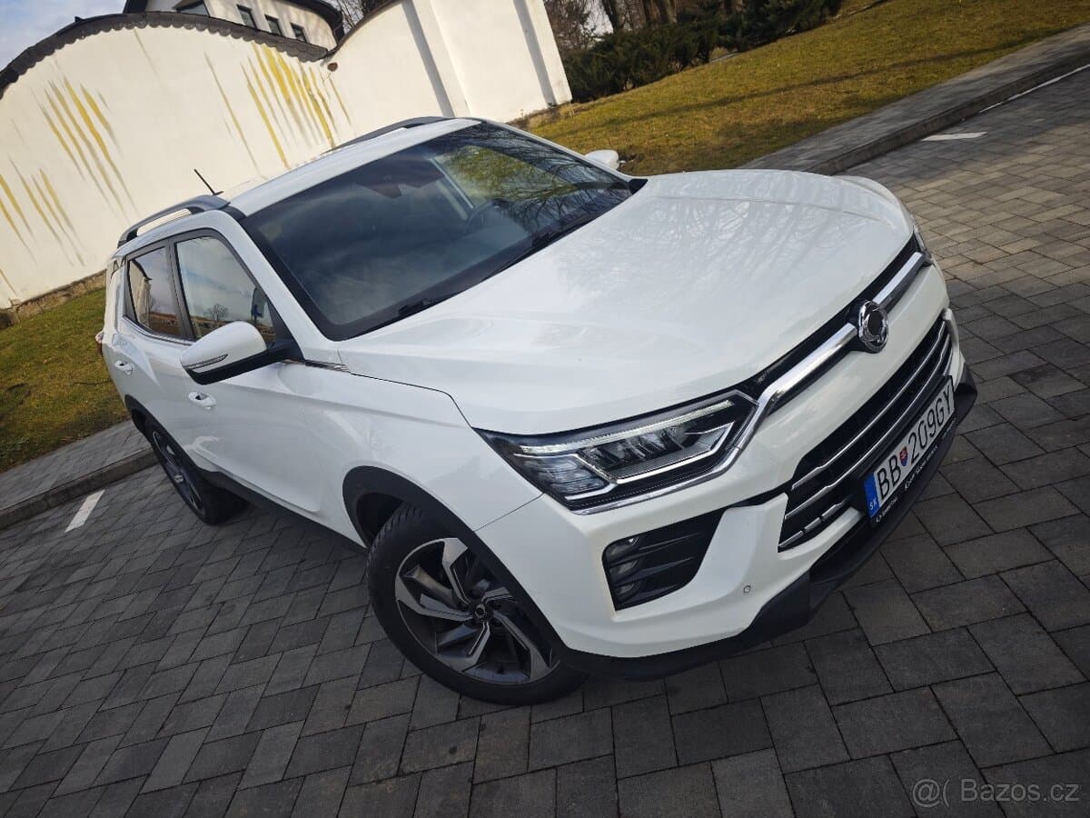 2020 SsangYong KORANDO - 4