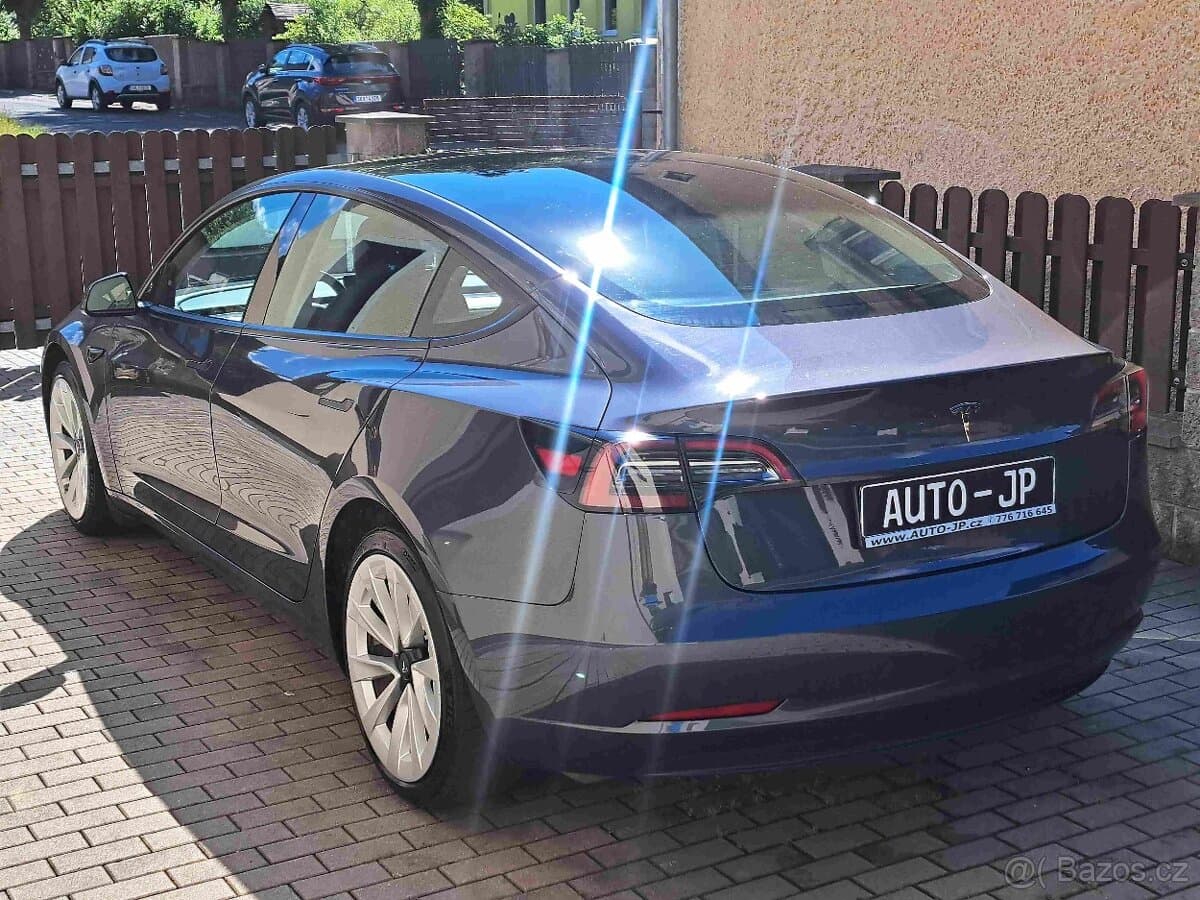2023 Tesla MODEL 3 - 4
