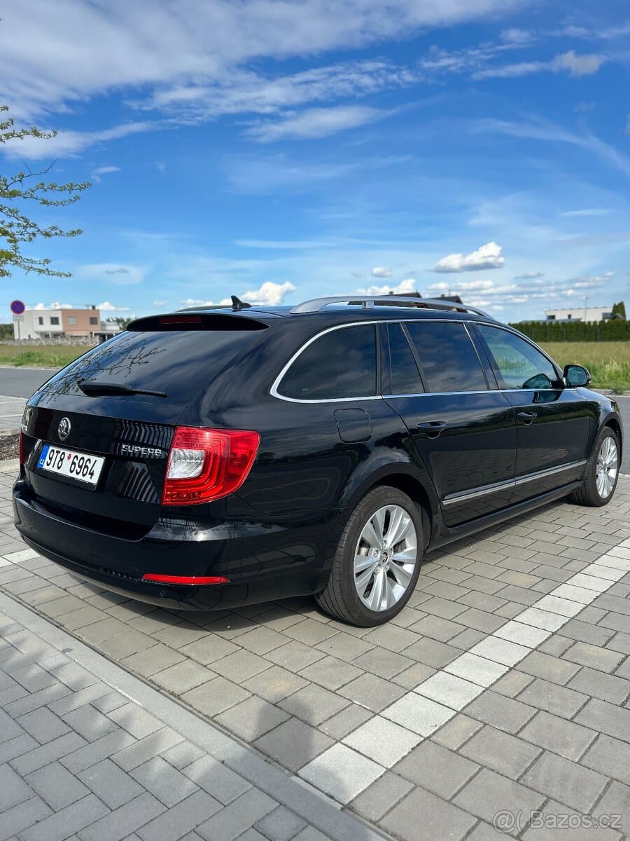 2014 Škoda SUPERB - 4