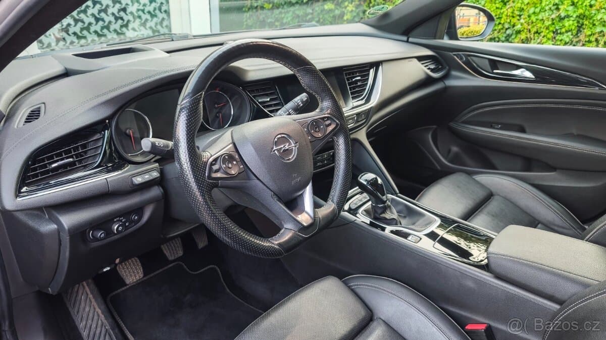 2018 Opel INSIGNIA - 4