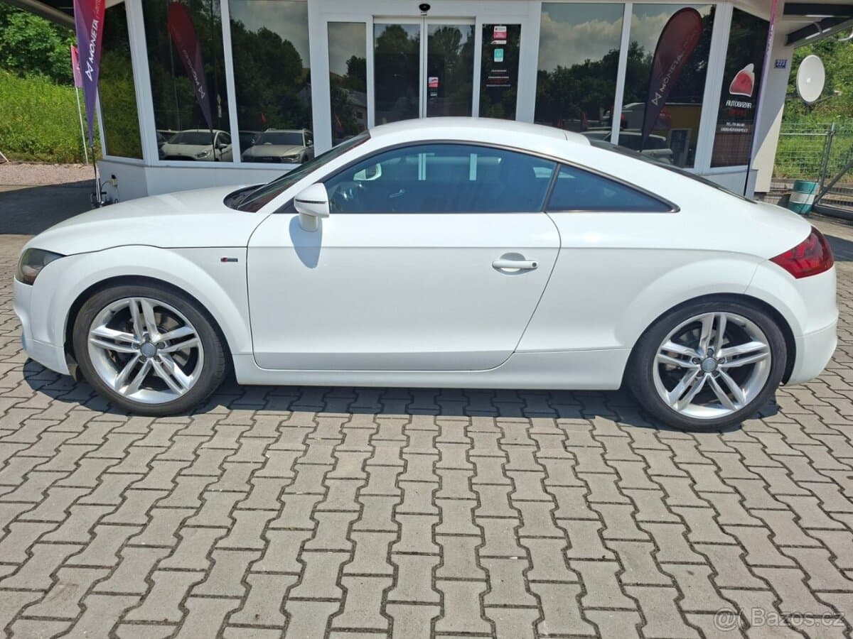2009 Audi TT - 4