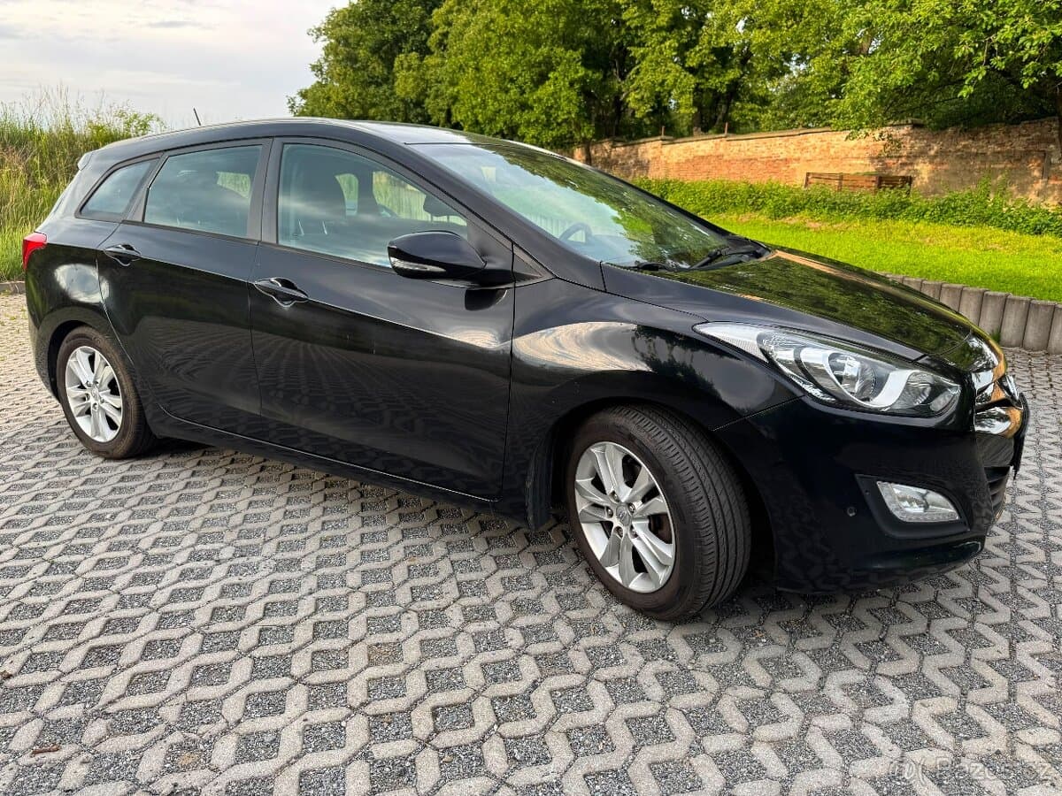 2012 Hyundai i30 - 4