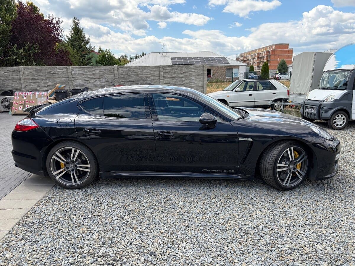 2012 Porsche PANAMERA - 4