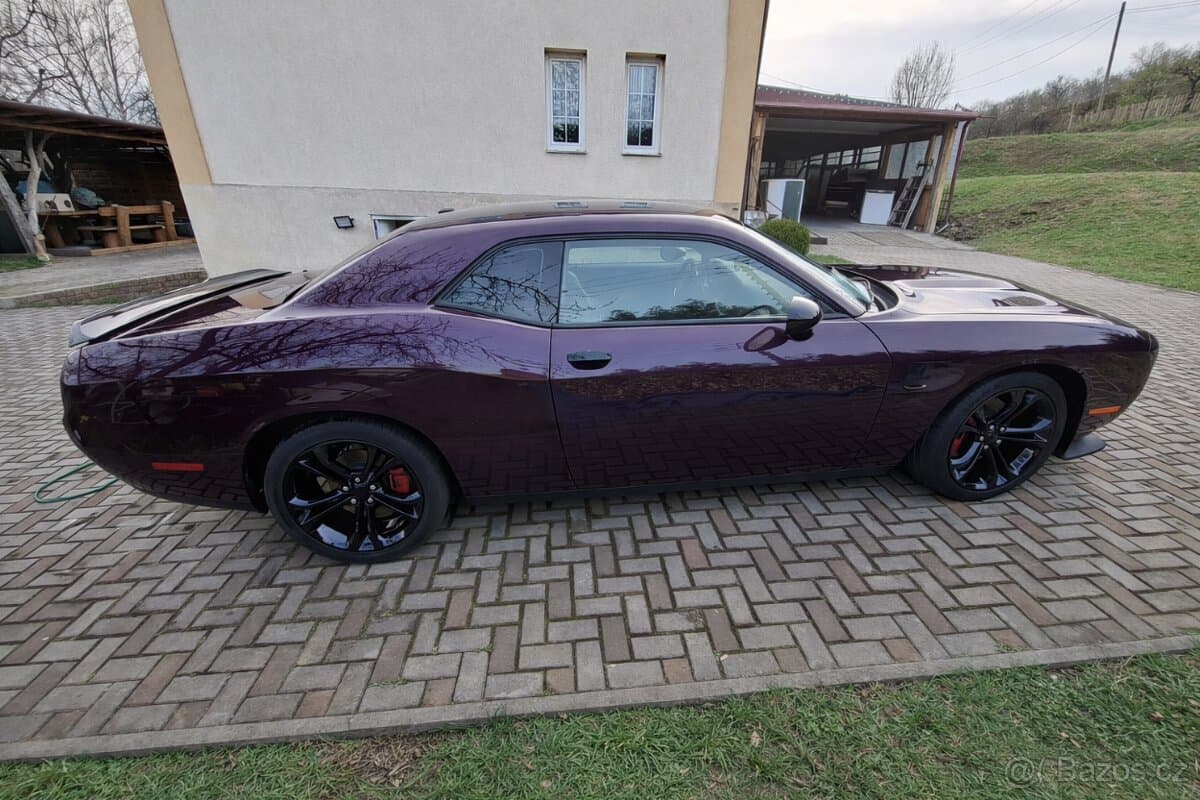 2021 Dodge CHALLENGER - 4