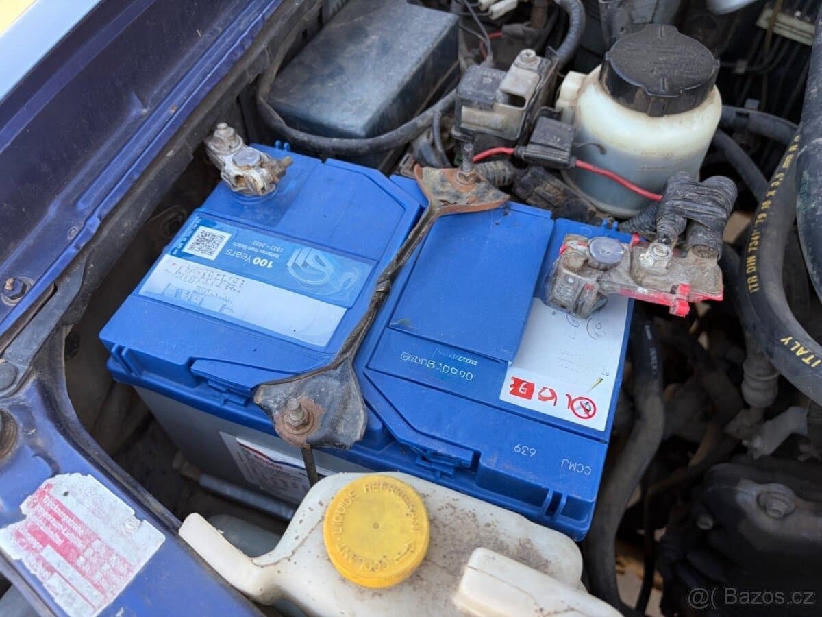 2003 Nissan NAVARA - 4