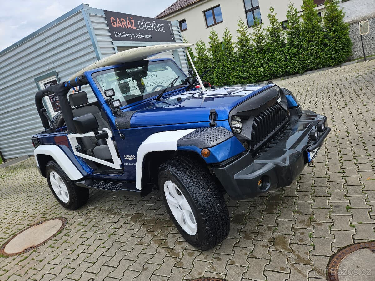 2010 Jeep WRANGLER - 4