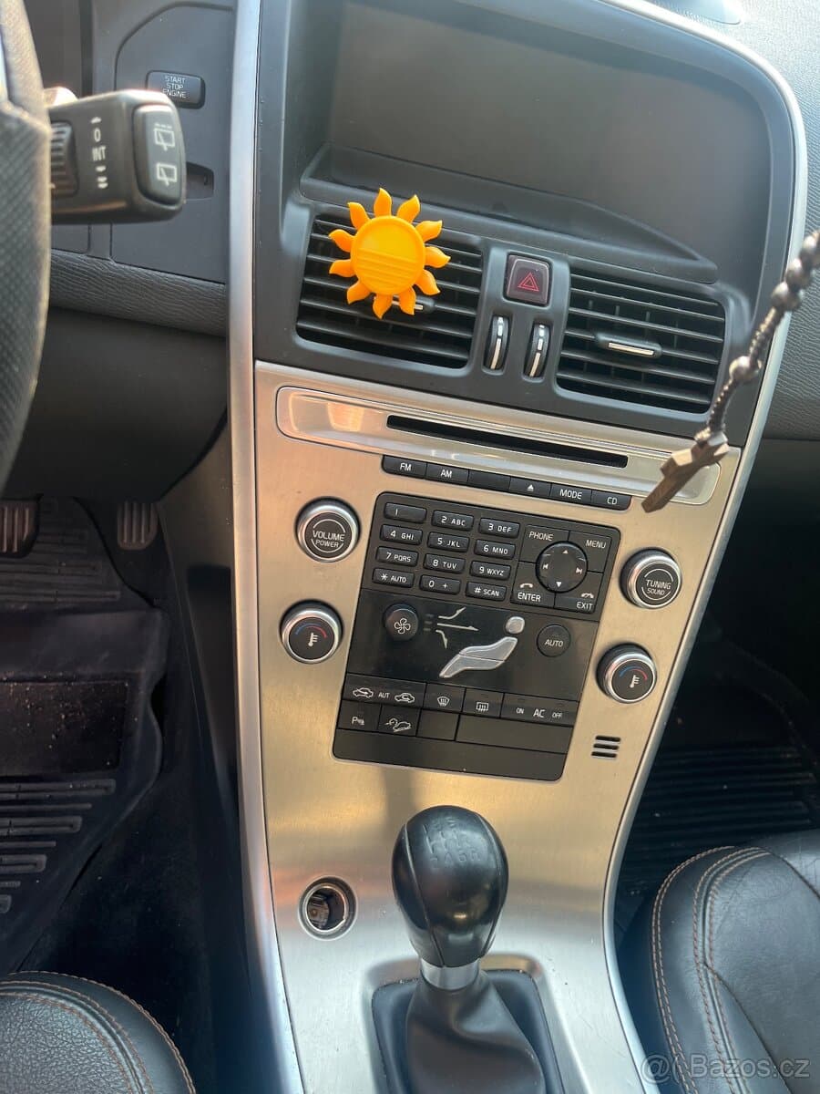 2010 Volvo XC60 - 4