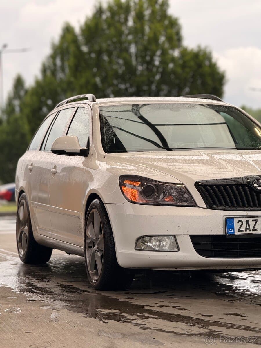 Škoda OCTAVIA - 4
