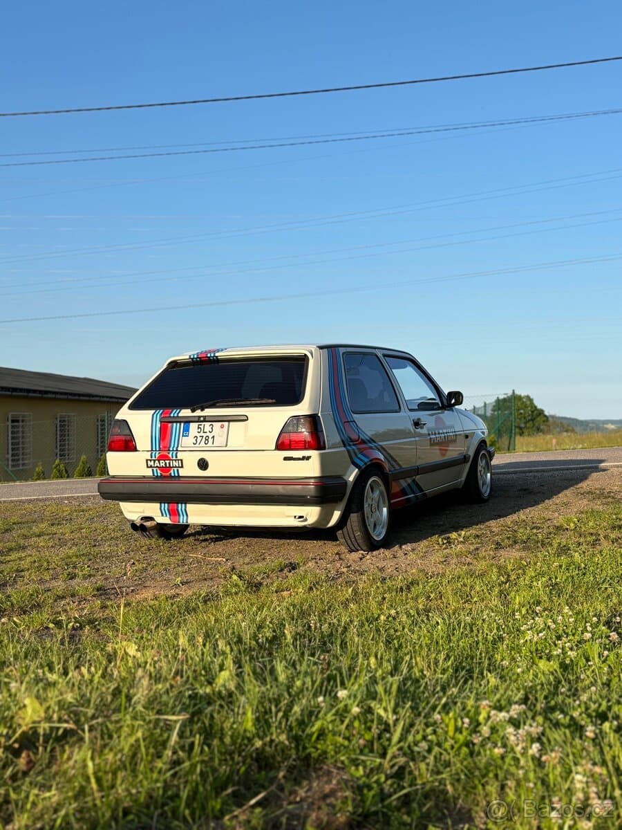 1990 Volkswagen GOLF - 4