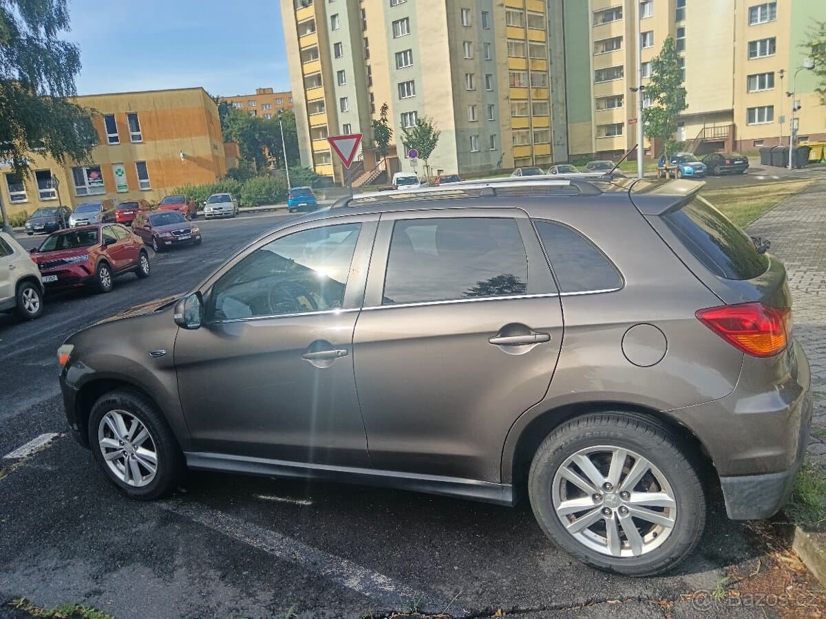 2013 Mitsubishi ASX - 4