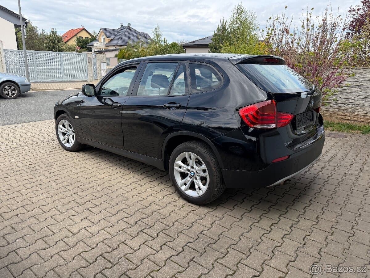 2011 BMW X1 - 4