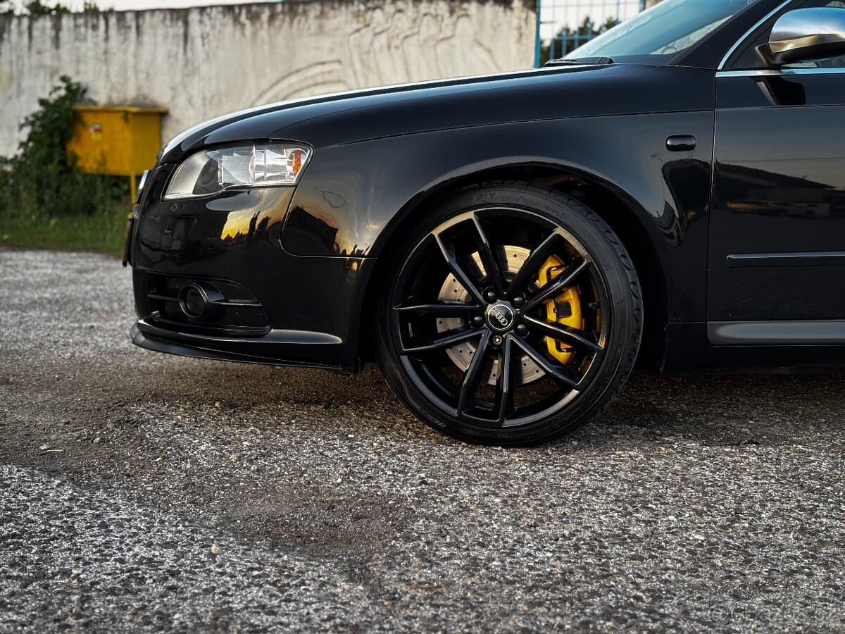 2005 Audi S4 - 4
