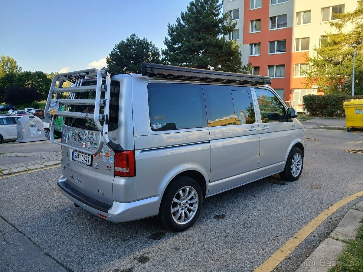 2010 Volkswagen MULTIVAN - 4
