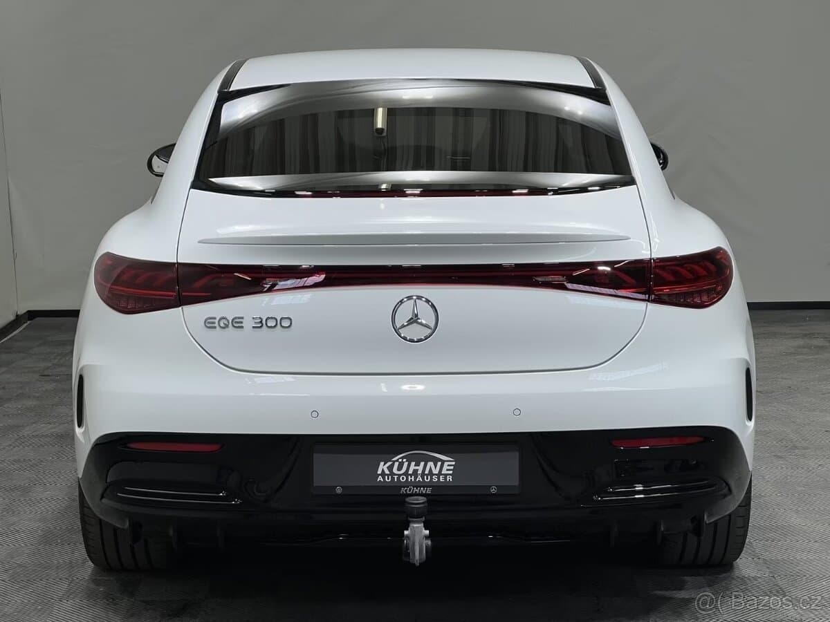 2025 Mercedes-Benz EQE - 4