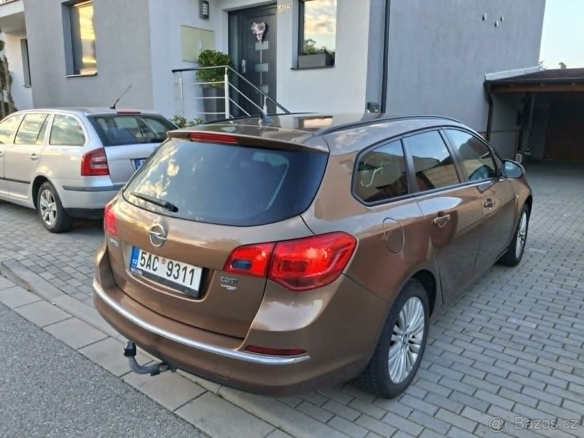 2015 Opel ASTRA - 4