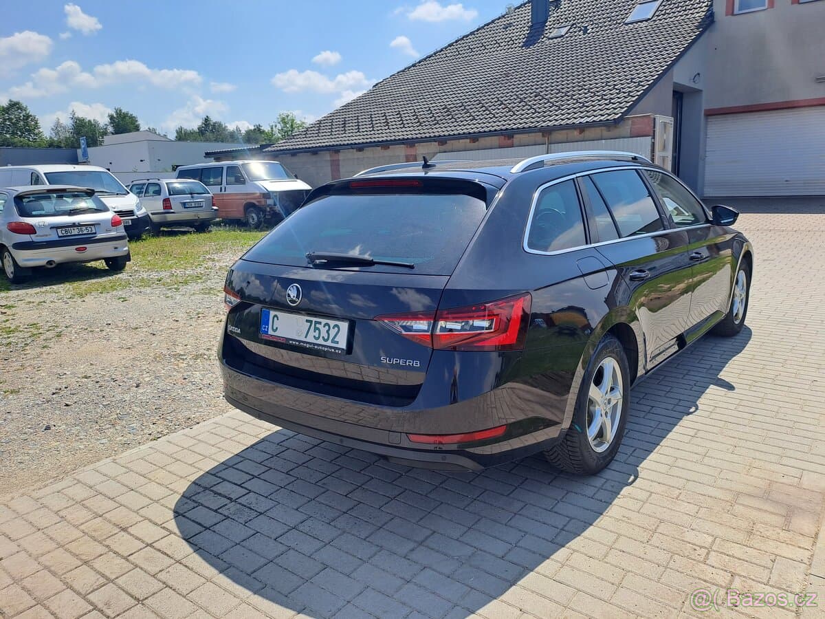 2016 Škoda SUPERB - 4