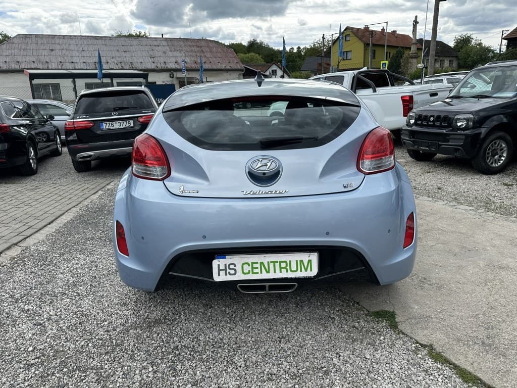 2013 Hyundai VELOSTER - 4