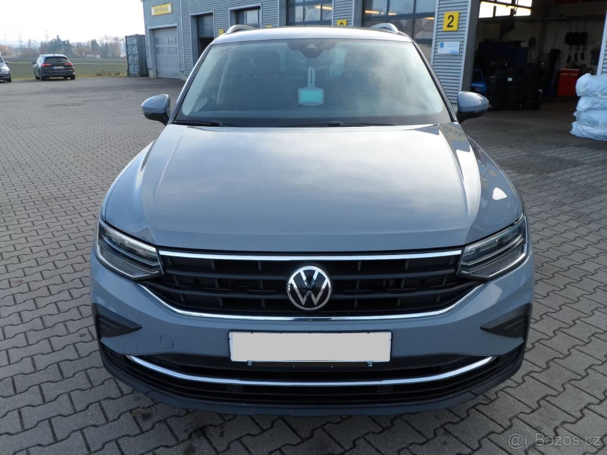 2021 Volkswagen TIGUAN - 4