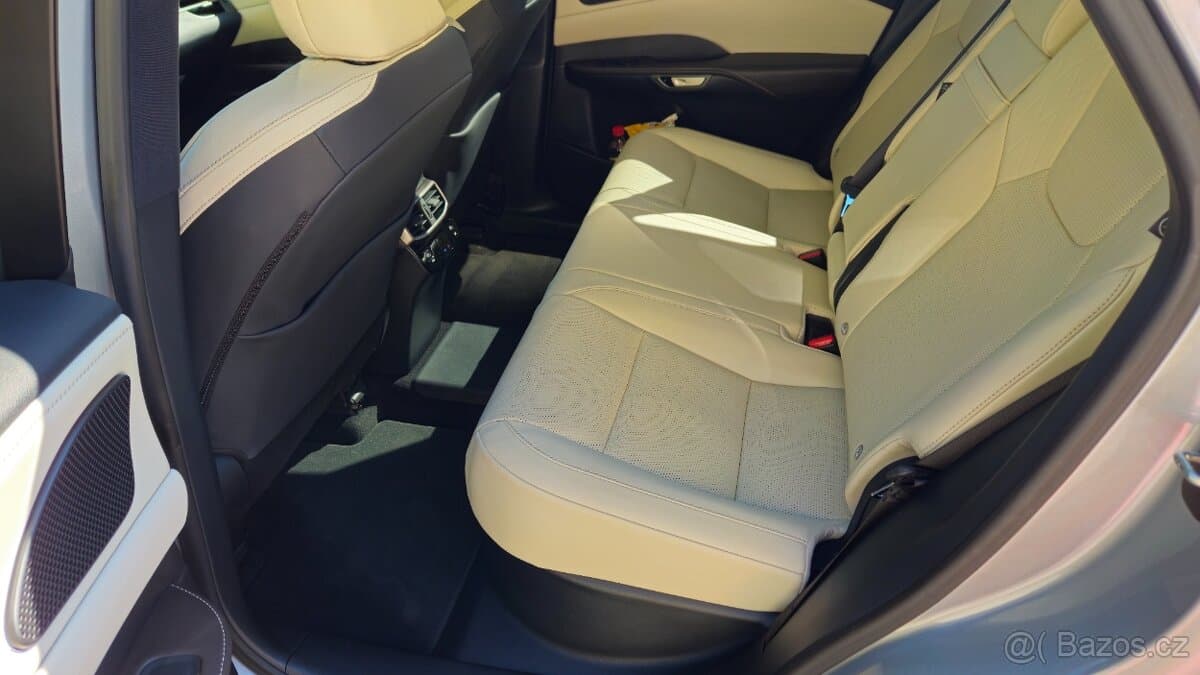 2023 Lexus RX - 4