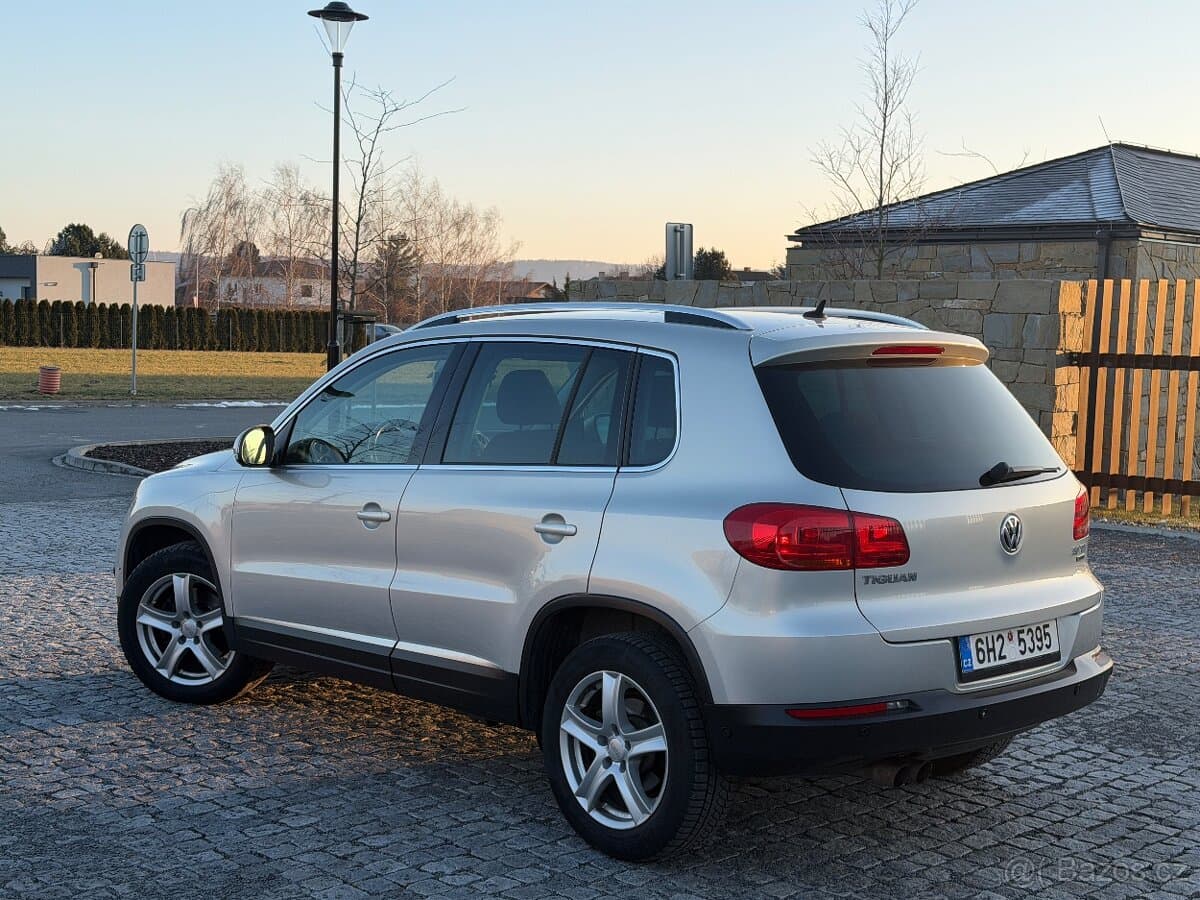 2015 Volkswagen TIGUAN - 4