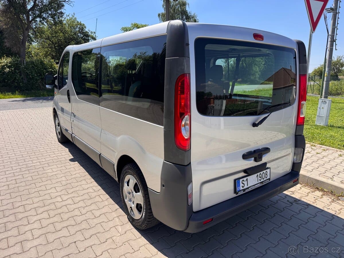 2011 Opel VIVARO - 4