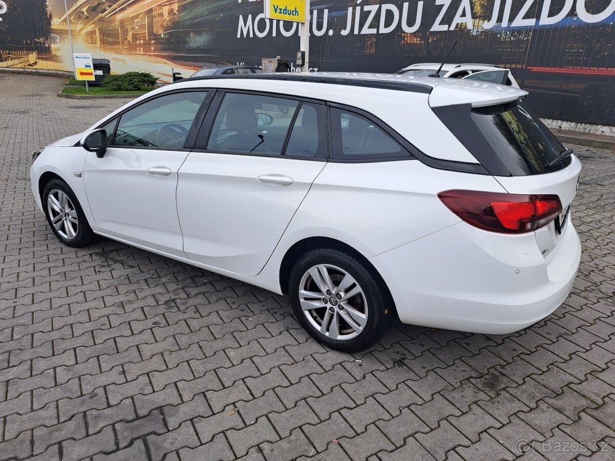 2018 Opel ASTRA - 4