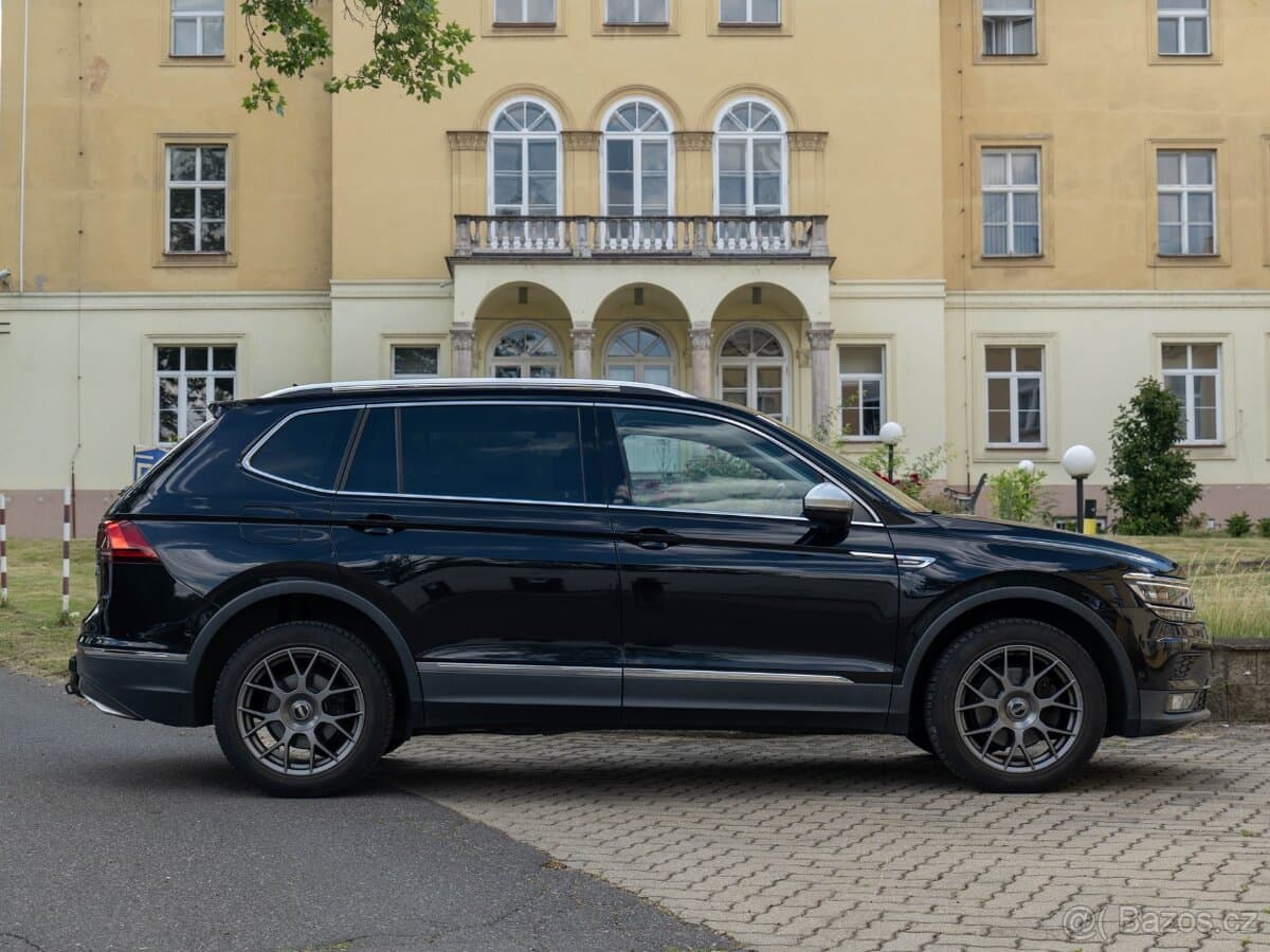 2018 Volkswagen TIGUAN - 4