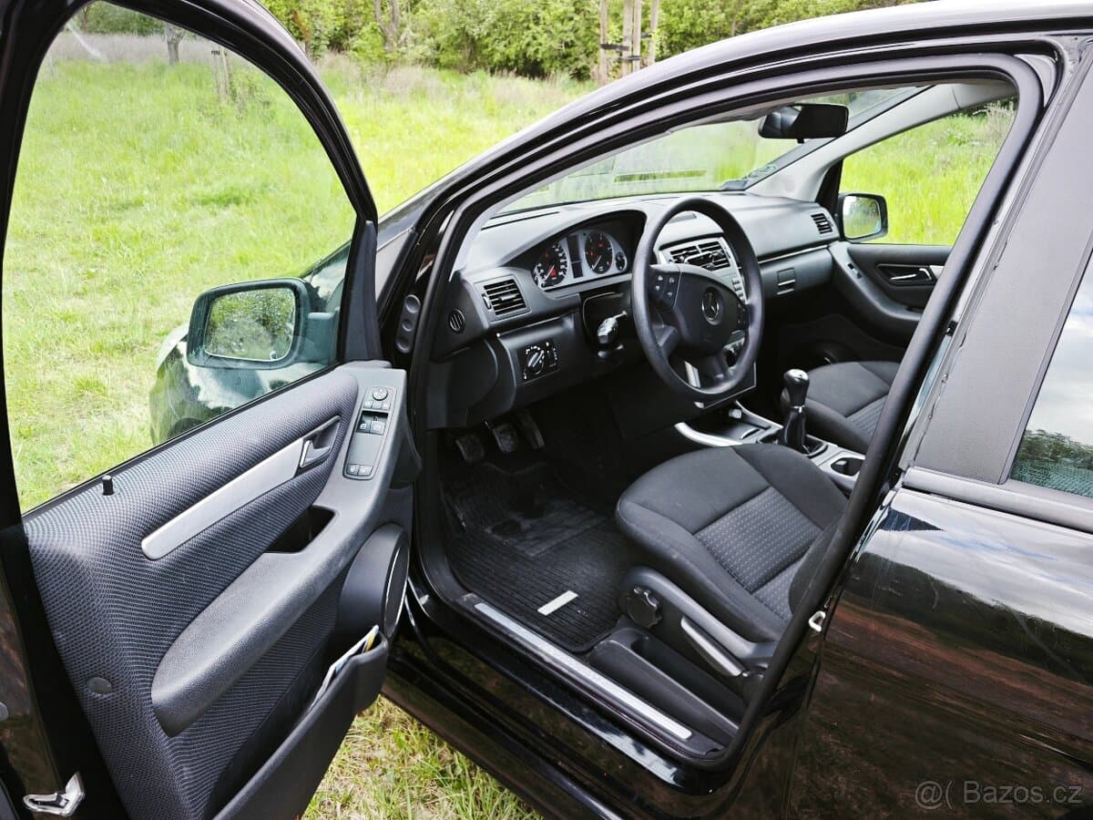 2011 Mercedes-Benz OSTATNÍ - 4