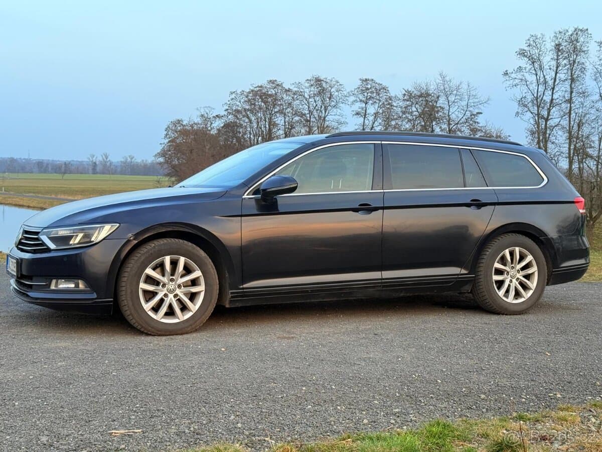 2015 Volkswagen PASSAT - 4