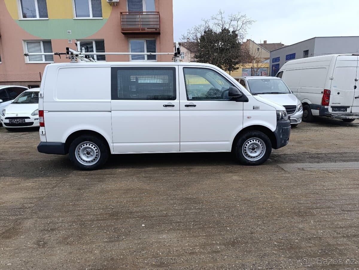 2010 Volkswagen TRANSPORTER - 4