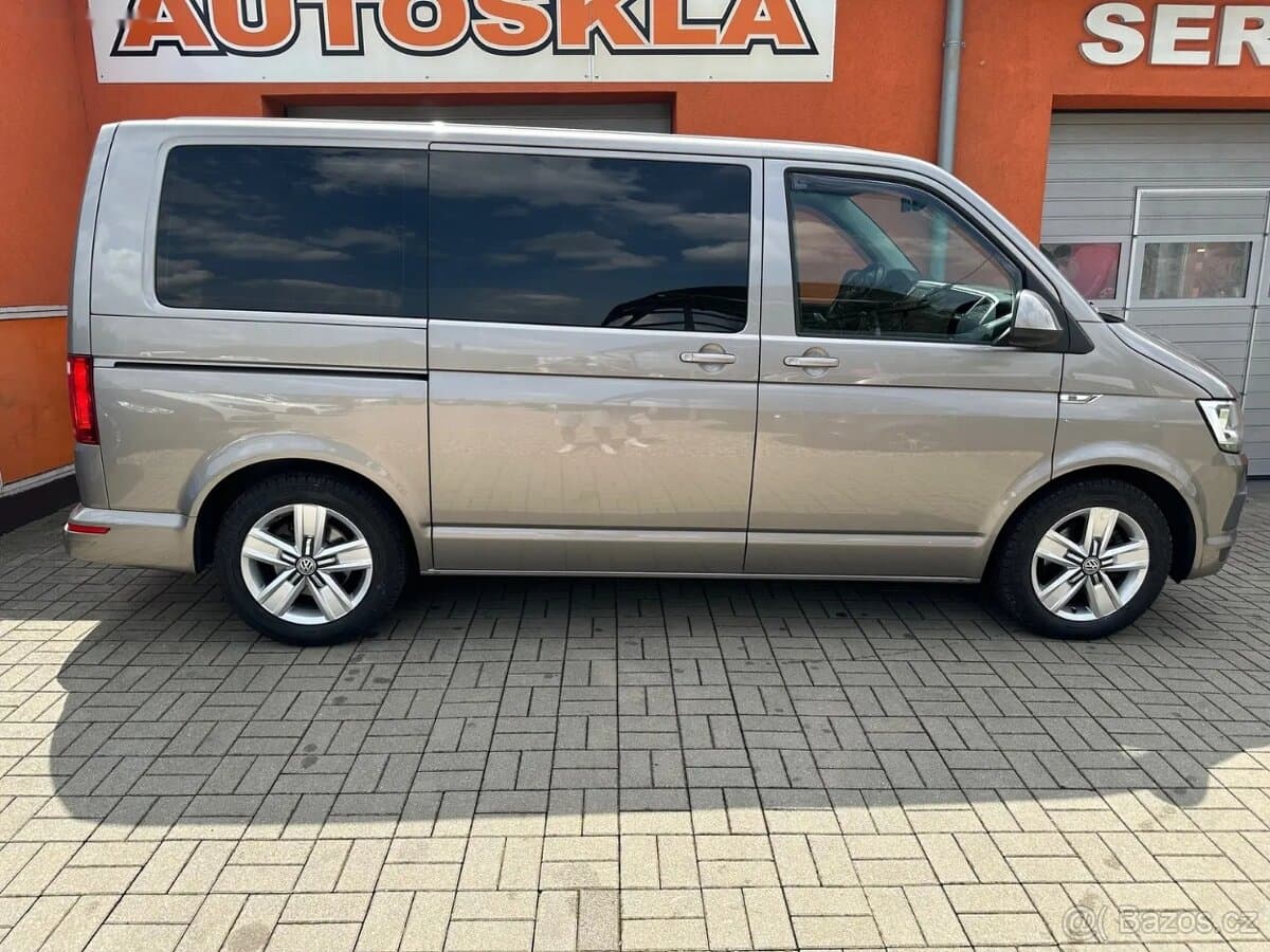 2015 Volkswagen CARAVELLE - 4