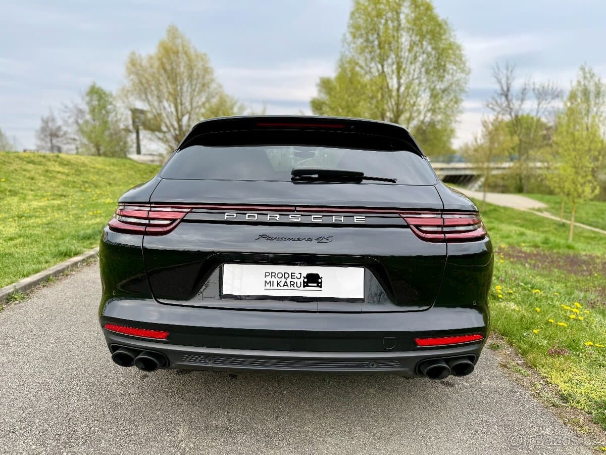 2018 Porsche PANAMERA - 4