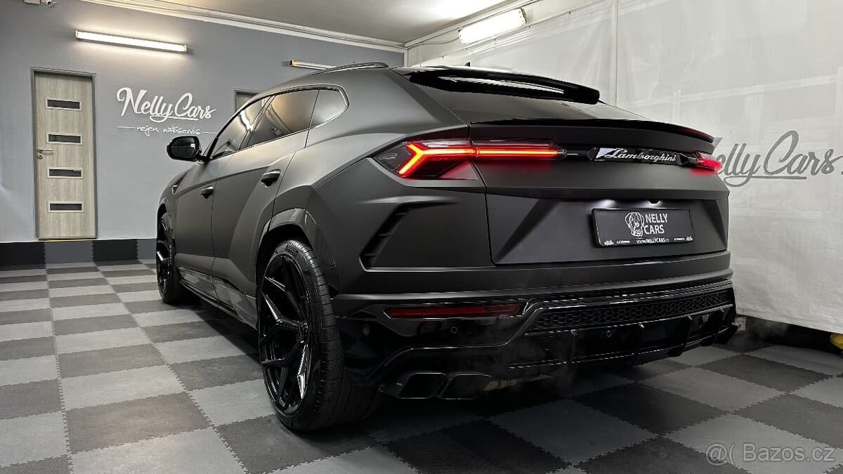 2020 Lamborghini URUS - 4