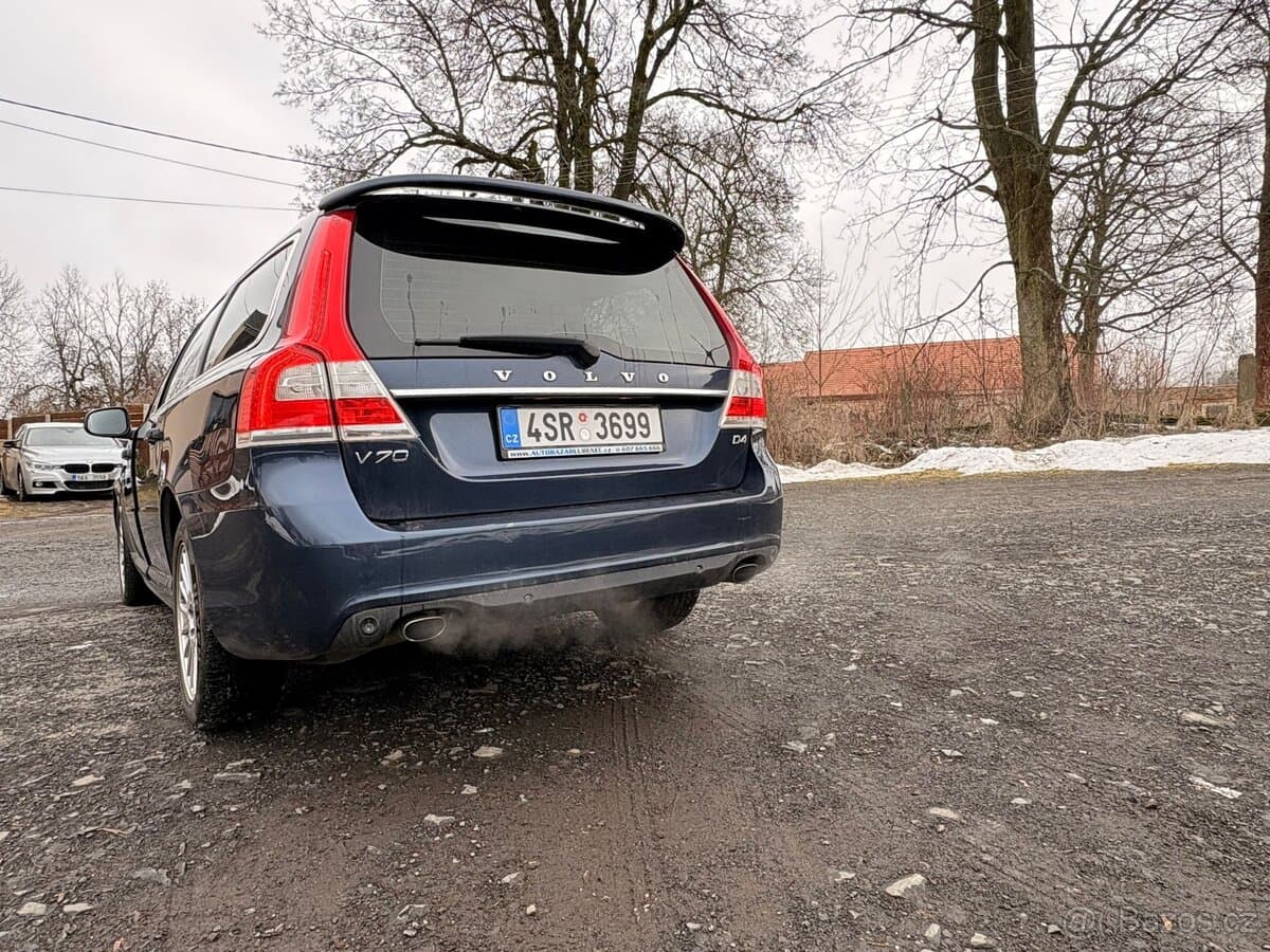 2014 Volvo V70 - 4
