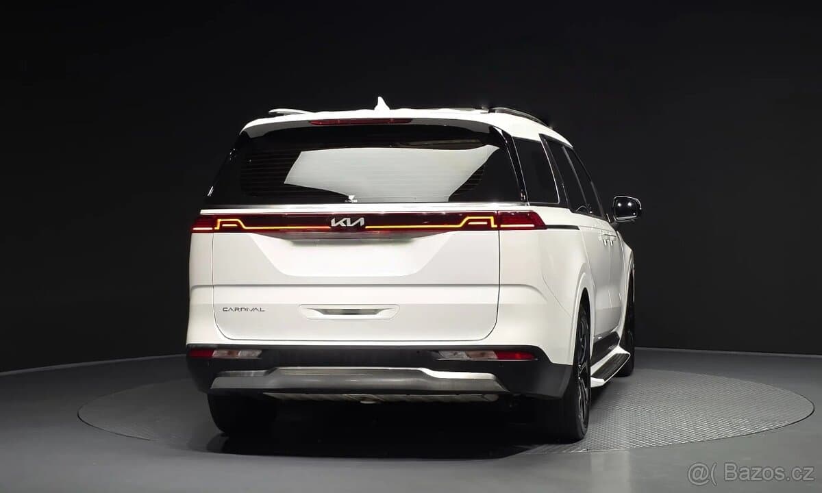 2021 Kia CARNIVAL - 4